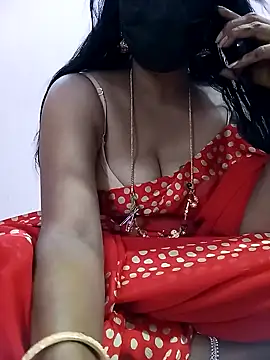 Snapshot of Tamil_sreelekha chatting on 12-19-24, 05:18 Tamil sreelekha online show from 12-19-24, 05:18