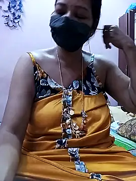 Snapshot of Tamil_sreelekha chatting on 01-08-25, 11:41 Tamil sreelekha online show from 01-08-25, 11:41