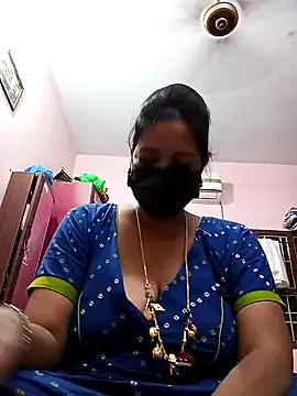 Snapshot of Tamil_sreelekha chatting on 02-08-25, 05:29 Tamil sreelekha online show from 02-08-25, 05:29