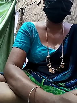 Snapshot of Tamil_sreelekha chatting on 10-09-25, 05:00 Tamil sreelekha online show from 10-09-25, 05:00