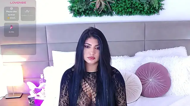 ZendayaClark online show from 11-07-25, 04:34