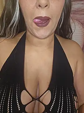 Foxlady2271 online show from 12-14-24, 11:56