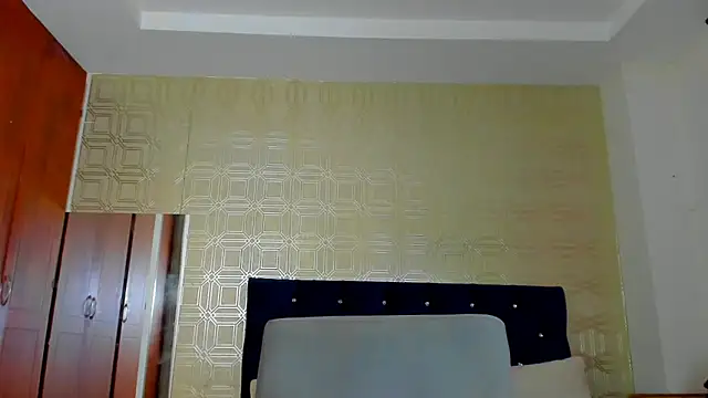 evelyn wine online show from 03-07-25, 01:07