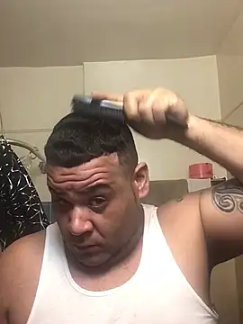 Snapshot of fatboyjayohh126 chatting on 12-15-24, 05:45 fatboyjayohh126 online show from 12-15-24, 05:45