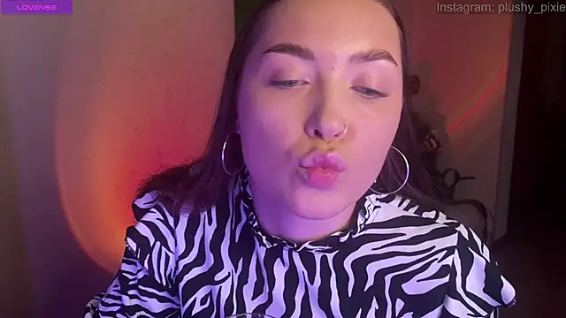 plushy pixie online show from 12-05-24, 12:08