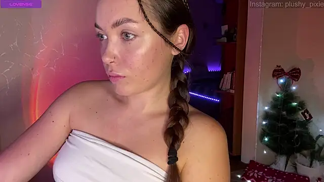 plushy pixie online show from 12-15-24, 03:34