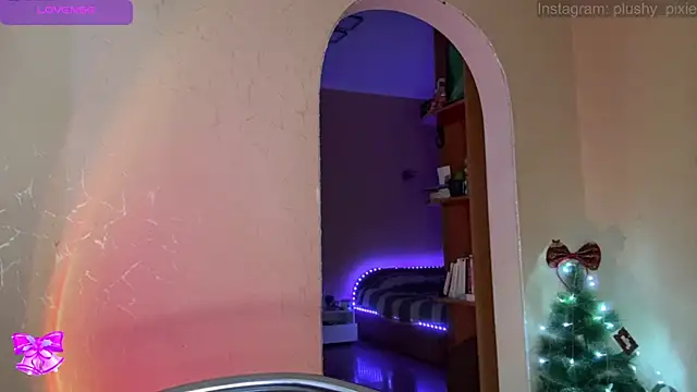 plushy pixie online show from 12-15-24, 06:51