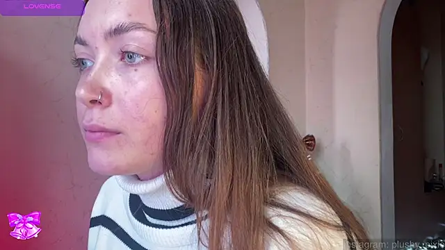 plushy pixie online show from 12-27-24, 08:24