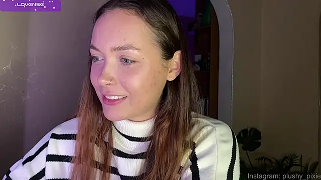 plushy pixie online show from 01-05-25, 08:21