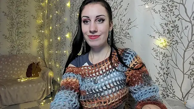 Snapshot of Mary0Lou chatting on 12-05-24, 10:55 Mary0Lou online show from 12-05-24, 10:55