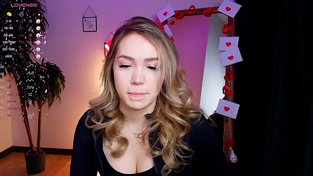 Evia r0se online show from 02-12-25, 11:07