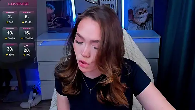 Evia r0se online show from 04-21-26, 09:37