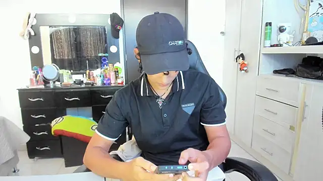 Snapshot of jake_willianss chatting on 05-14-26, 07:31 jake willianss online show from 05-14-26, 07:31