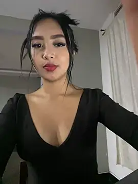 Snapshot of SOPHIACANDY19_ chatting on 01-17-25, 02:39 SOPHIACANDY19 online show from 01-17-25, 02:39