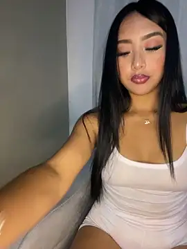 Snapshot of SOPHIACANDY19_ chatting on 03-14-25, 11:43 SOPHIACANDY19 online show from 03-14-25, 11:43