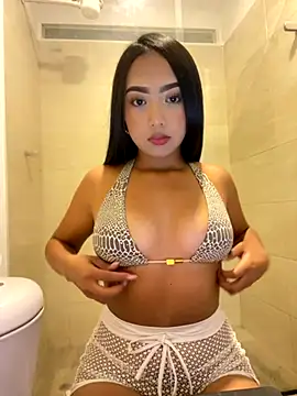 Snapshot of SOPHIACANDY19_ chatting on 10-11-25, 11:25 SOPHIACANDY19 online show from 10-11-25, 11:25