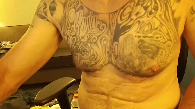 overaveragefreak4you online show from 06-30-26, 06:58