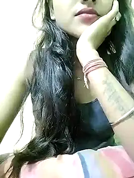 Snapshot of MISSQUEEN48 chatting on 01-04-25, 05:58 MISSQUEEN48 online show from 01-04-25, 05:58