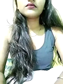 Snapshot of MISSQUEEN48 chatting on 01-31-25, 03:33 MISSQUEEN48 online show from 01-31-25, 03:33