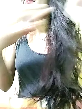 Snapshot of MISSQUEEN48 chatting on 02-03-25, 04:35 MISSQUEEN48 online show from 02-03-25, 04:35