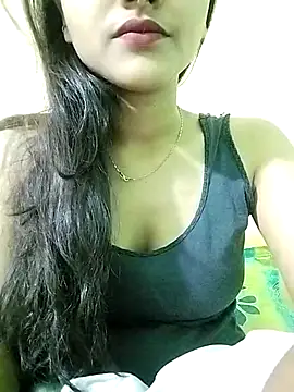 Snapshot of MISSQUEEN48 chatting on 03-03-25, 04:03 MISSQUEEN48 online show from 03-03-25, 04:03