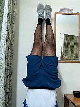 Snapshot of Wild-Honey chatting on 03-03-25, 03:52 Wild-Honey online show from 03-03-25, 03:52