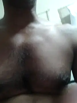 Snapshot of Wild-Honey chatting on 09-30-25, 04:34 Wild-Honey online show from 09-30-25, 04:34