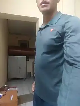 Snapshot of Wild-Honey chatting on 12-01-25, 01:49 Wild-Honey online show from 12-01-25, 01:49