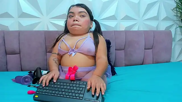 Michelle Brooks online show from 01-09-25, 11:34