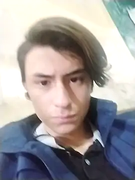 Snapshot of Alann_sr chatting on 10-06-25, 01:14 Alann sr online show from 10-06-25, 01:14