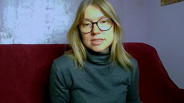 TaylorBre online show from 10-11-25, 06:34