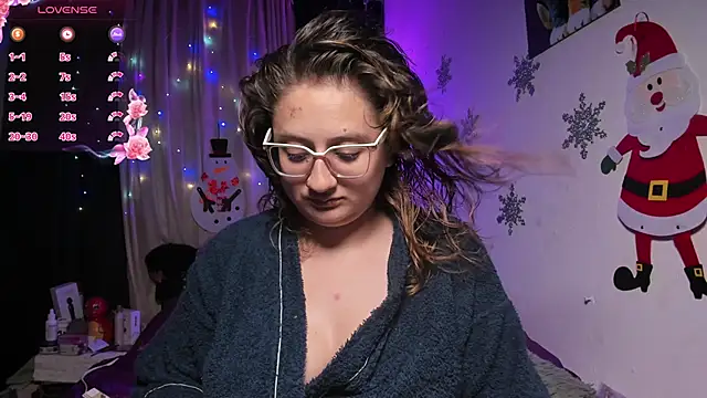 Snapshot of AnnieBigBoobs chatting on 12-05-24, 10:56 AnnieBigBoobs online show from 12-05-24, 10:56