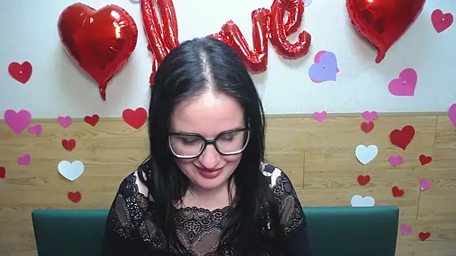 TayaBoret online show from 02-06-25, 03:48