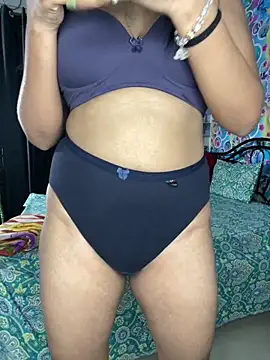 Hot royalbhabhi online show from 02-20-25, 04:36