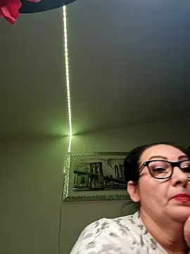 Snapshot of Genoveva73sexy chatting on 12-16-24, 11:50 Genoveva73sexy online show from 12-16-24, 11:50