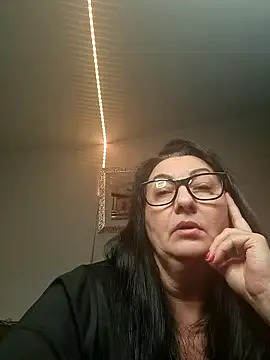 Snapshot of Genoveva73sexy chatting on 12-17-24, 11:59 Genoveva73sexy online show from 12-17-24, 11:59