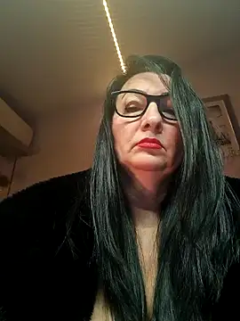 Snapshot of Genoveva73sexy chatting on 12-29-24, 05:54 Genoveva73sexy online show from 12-29-24, 05:54