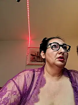Snapshot of Genoveva73sexy chatting on 01-31-25, 09:05 Genoveva73sexy online show from 01-31-25, 09:05