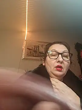 Snapshot of Genoveva73sexy chatting on 02-19-25, 11:14 Genoveva73sexy online show from 02-19-25, 11:14