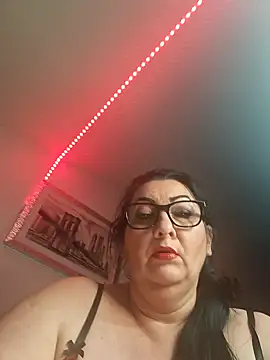 Snapshot of Genoveva73sexy chatting on 02-20-25, 06:24 Genoveva73sexy online show from 02-20-25, 06:24