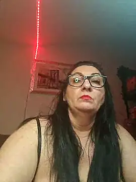 Snapshot of Genoveva73sexy chatting on 02-25-25, 09:46 Genoveva73sexy online show from 02-25-25, 09:46