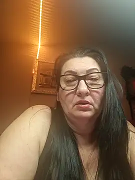 Snapshot of Genoveva73sexy chatting on 03-06-25, 03:56 Genoveva73sexy online show from 03-06-25, 03:56
