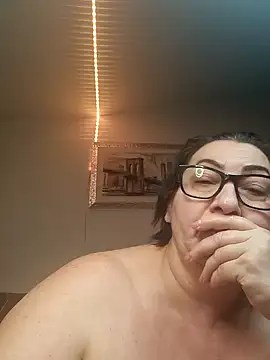 Snapshot of Genoveva73sexy chatting on 03-07-25, 07:38 Genoveva73sexy online show from 03-07-25, 07:38