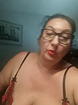 Snapshot of Genoveva73sexy chatting on 09-30-25, 05:18 Genoveva73sexy online show from 09-30-25, 05:18