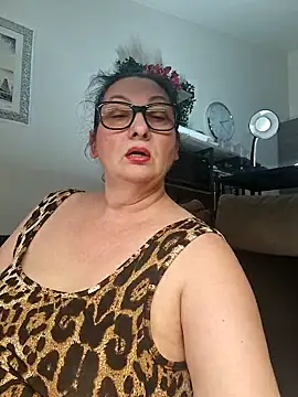 Snapshot of Genoveva73sexy chatting on 10-01-25, 02:12 Genoveva73sexy online show from 10-01-25, 02:12