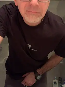 MaxVain online show from 01-21-25, 02:43