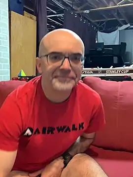 MaxVain online show from 02-22-25, 05:24