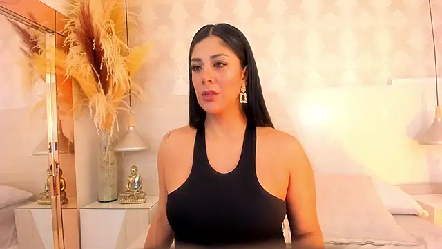 IvannaAnggel online show from 10-10-25, 12:26