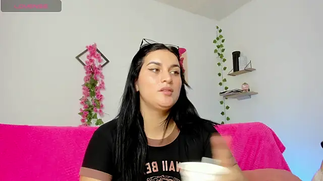 Emic  online show from 01-28-25, 05:56