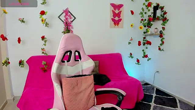 Emic  online show from 02-06-25, 02:48